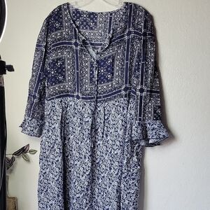 Suzanne Betro Boho Tyle  Navy and White Floral Patterned Dress Size XL